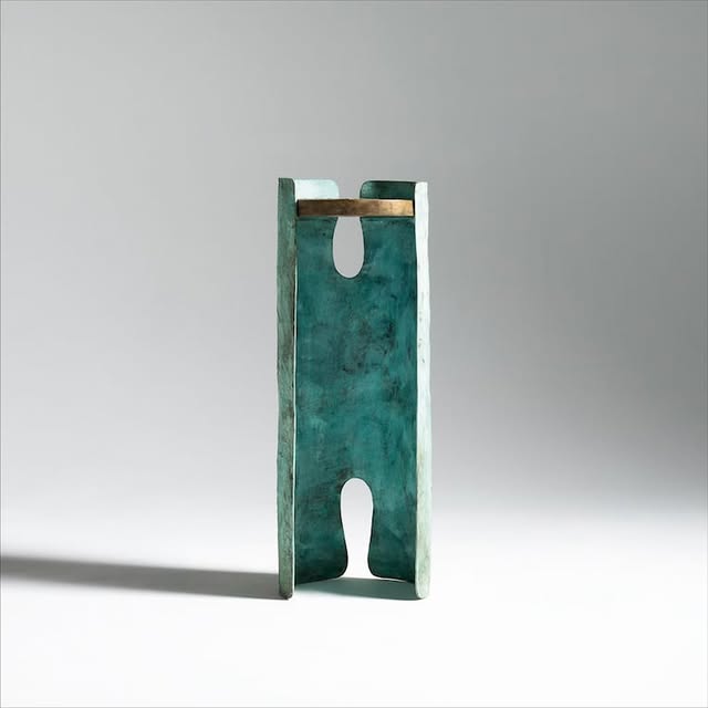 From the Empreinte Collection - Gustavia: verdigris bronze leg and bronze tray. Also available with a glossy lacquered wood tray.